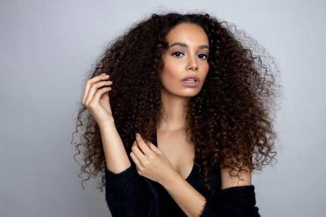 BIG CURLY HAIR